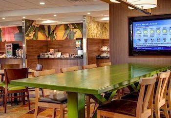 Fairfield & By Marriott 3* Santa Cruz
